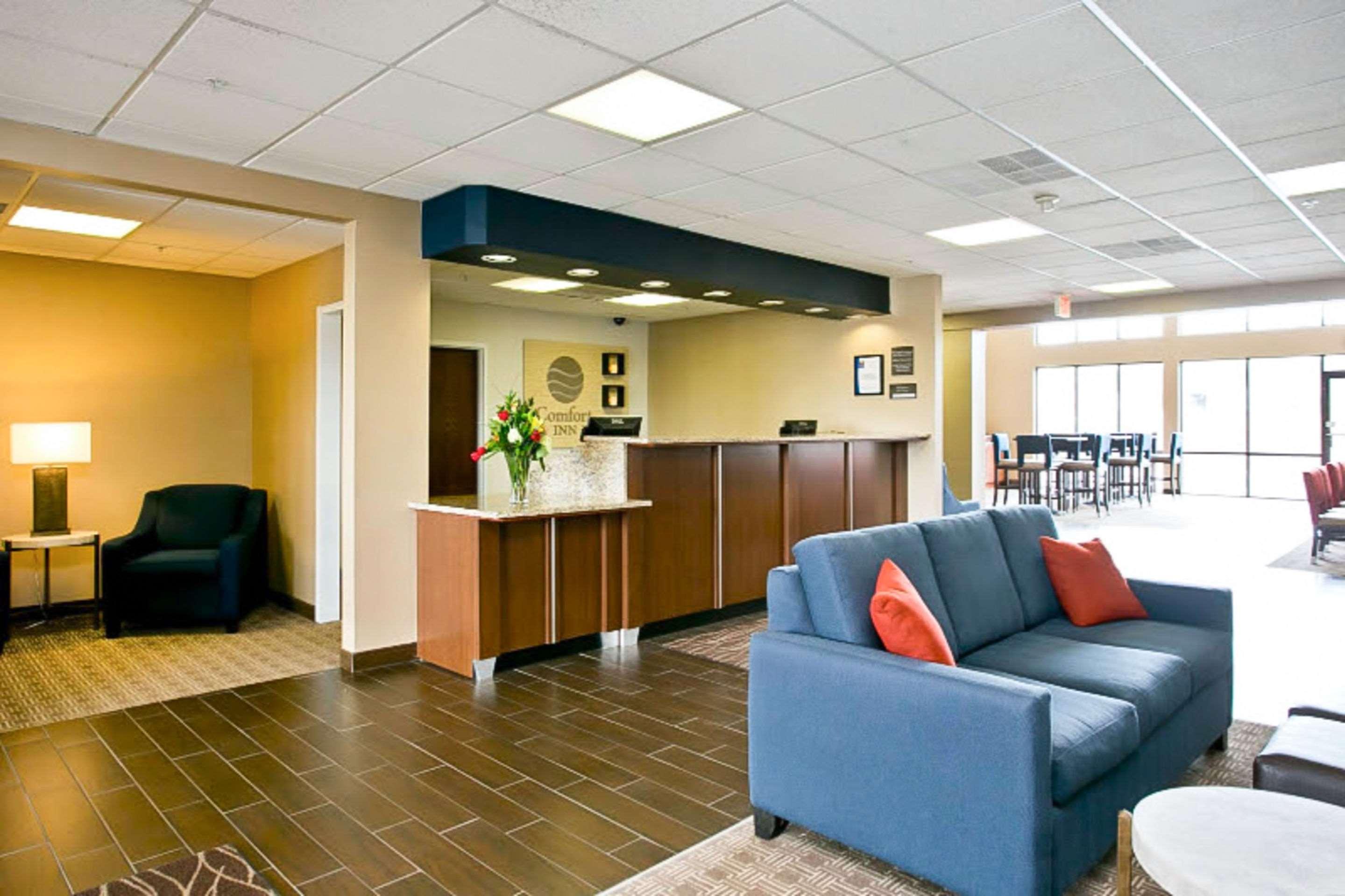 Comfort Inn Aikens Center Martinsburg Exterior foto
