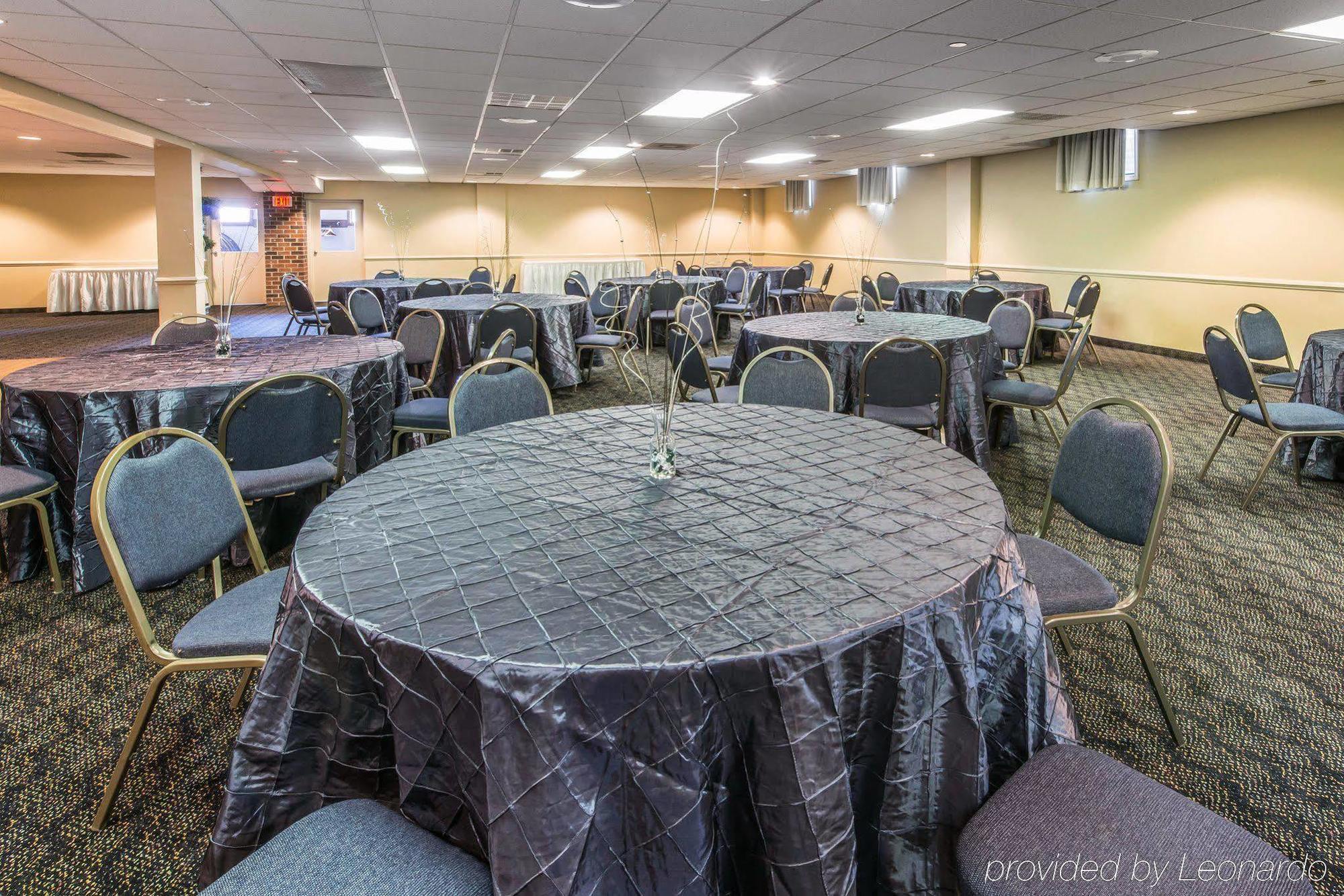 Comfort Inn Aikens Center Martinsburg Exterior foto