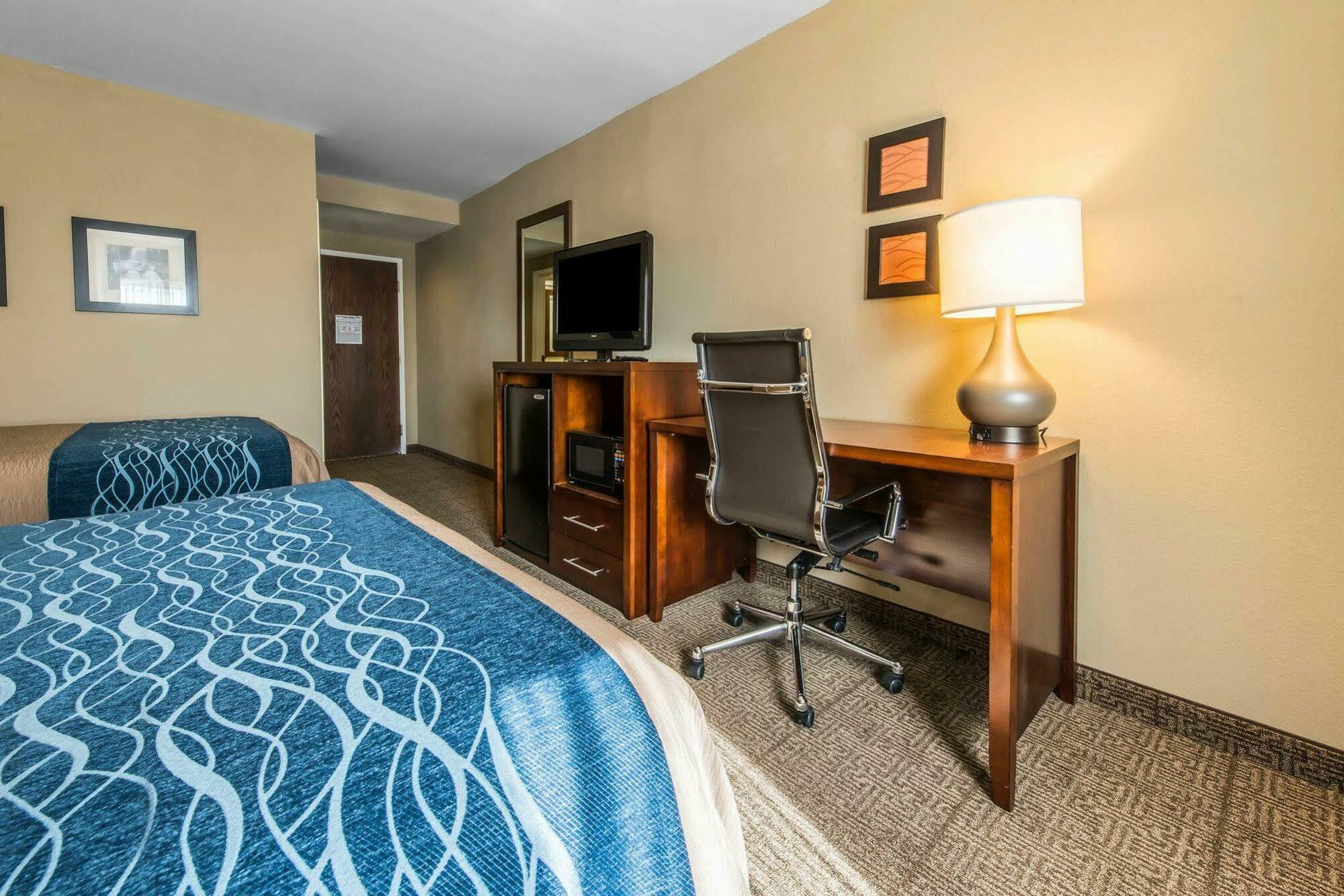 Comfort Inn Aikens Center Martinsburg Exterior foto